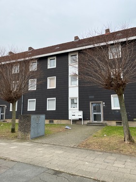 Frontansicht - Zentral gelegene 4-Zimmer-Wohnung in Salzgitter-Lebenstedt
