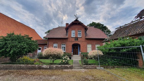Wohnhaus - 