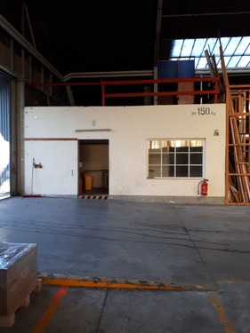 Eingang Bürotrakt - 