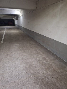 PKW Stellplatz, Tiefgarage - 