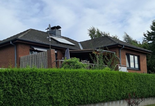 Terrassenansicht - Lichtdurchfluteter Winkel Bungalow mit Fernsicht in 23827 Garbek