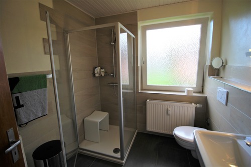 Duschbad - Etagenwohnung mit 93,99 m² in Leck zum Kaufen