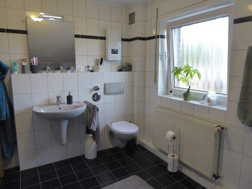 Badezimmer Bild 2 - 