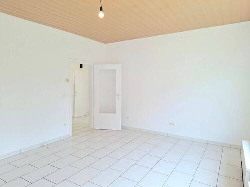 Wohnzimmer Bild 2 - 2 Zimmer Etagenwohnung zur Miete in Recklinghausen