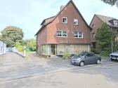 Marl-Sinsen! Mehrfamilienhaus mit Potenzial in zentraler, bahnhofsnaher Lage.