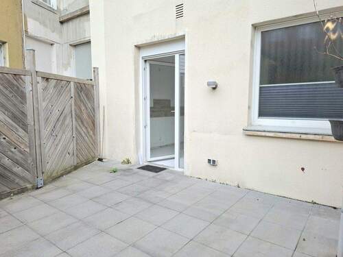 Terrasse - Recklinghausen-Ost! Seniorenfreundliche Erdgeschosswohnung mit eigener Terrasse und modernem Bad!