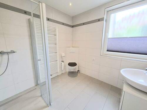 Duschbad - Etagenwohnung mit 83,80 m² in Recklinghausen zur Miete