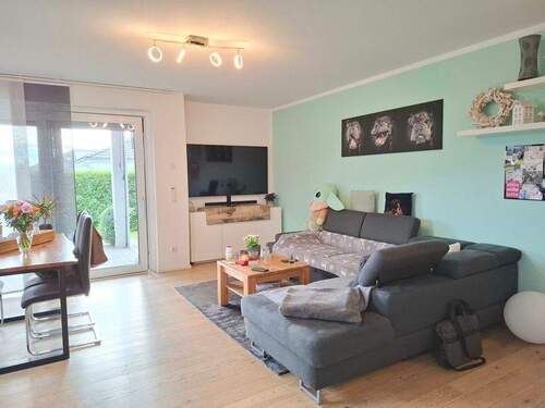 Wohnzimmer Bild 2 - 3 Zimmer Etagenwohnung in Marl