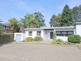 Hausansicht - Recklinghausen-Hillen! Vollunterkellerter Bungalow mit Garage in ruhiger Sackgasse.