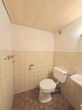 WC Kellergeschoss - 