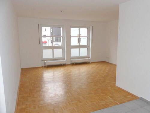 Büro 1 - Helle, Büro-Praxiseinheit in der Recklinghäuser-Innenstadt im Krimviertel!