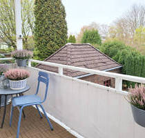 Recklinghausen-West! Helle, großzügige Altbauwohnung mit Balkon in zentraler Lage!