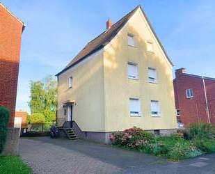 Für Selbstnutzer oder Kapitalanleger! Dreiparteienhaus in ruhiger Lage von Recklinghausen-Grullbad!