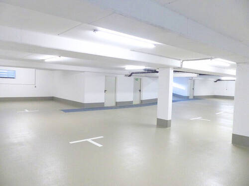 Tiefgarage - 