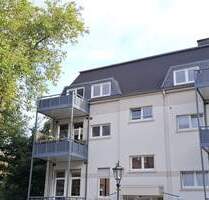 Gelsenkirchen-Erle! Modernisierte Altbau-Dachgeschosswohnung mit Süd-Westbalkon. Gelsenkirchen-Erle! Modernisierte Altbau-Dachgeschosswohnung mit Süd-Westbalkon.