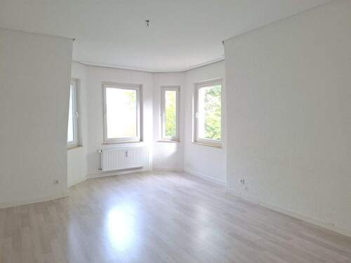 Wohnzimmer - 2 Zimmer Etagenwohnung in Gelsenkirchen