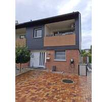 Reihenendhaus in ruhiger Anliegerstraße von Castrop-Rauxel auf Kaufgrundstück.