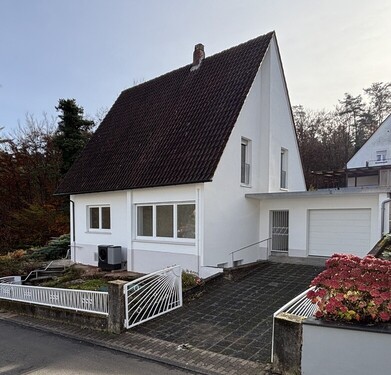 Aussenansicht - 5 Zimmer Einfamilienhaus zum Kaufen in Hauenstein