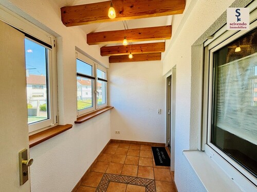 Eingang - 3- Zimmerwohnung mit 76,00 m&sup2; in Straubenhardt zum Kaufen