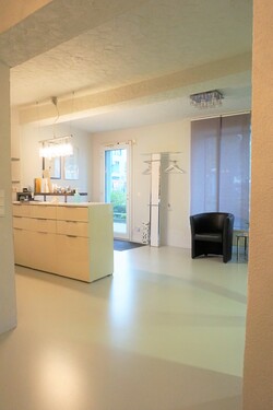 Eingangsbereich mit Anmeldung - 