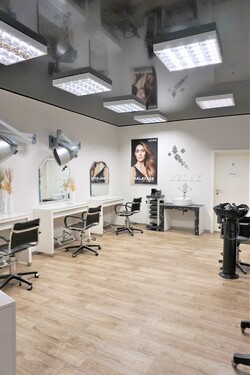 Salon - 