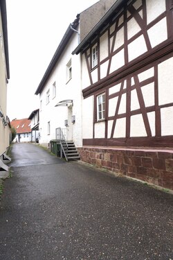 Ansicht_Hinterhaus - ~~ VERMIETETE ETAGENWOHNUNG IN ZWEITER BAUREIHE IN ZENTRALER LAGE ~~