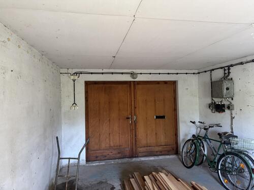 Garage 2 - 