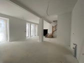 Erdgeschoss mit Küchenbereich - 5 Zimmer Mehrfamilienhaus, Wohnhaus zur Miete in Falkenstein