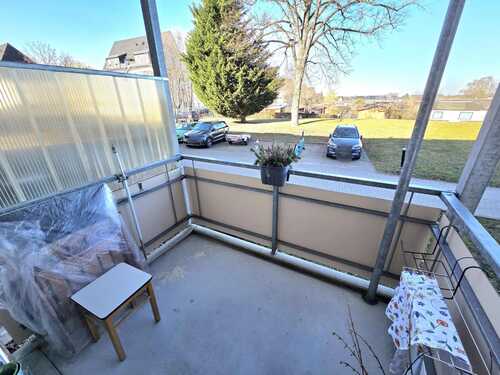 Balkon - 2 Zimmer Erdgeschoßwohnung zum Kaufen in Chemnitz