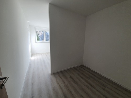 Schlafzimmer mit Ankleide - 