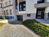 Zufahrt zur Tiefgarage - 