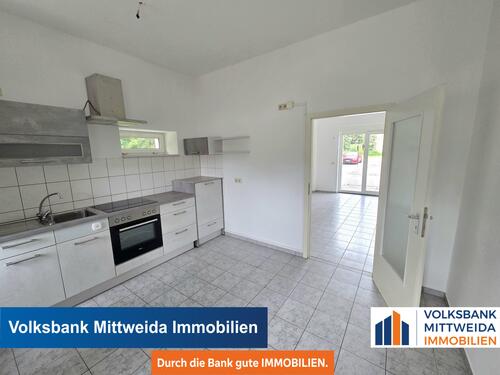 Küche - Charmantes 1-Zimmer-Apartment mit Einbauküche und Terrasse im Grünen!