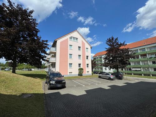 Stellplätze zum Objekt - 3 Zimmer Etagenwohnung in Hainichen