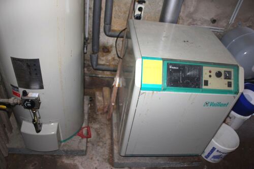 Gaszentralheizung mit WW Aufbereitung im Haus 1 - 