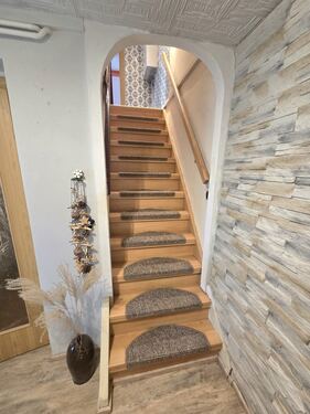 Treppe zum Dachgeschoss - 