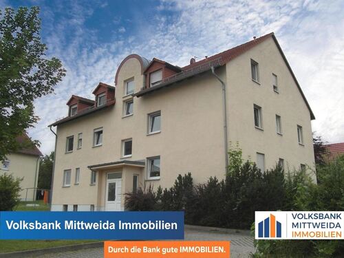 Hausansicht - 4 Zimmer Dachgeschoßwohnung zur Miete in Colditz