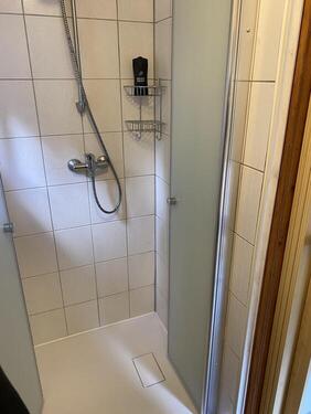 Bad mit Bodentiefer Dusche 2024 - 