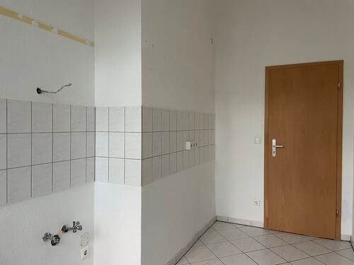 Küche mit diversen Anschlüssen - 