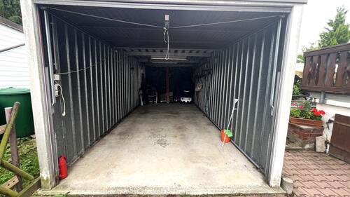 Garage ca. 9 x 3 m - 