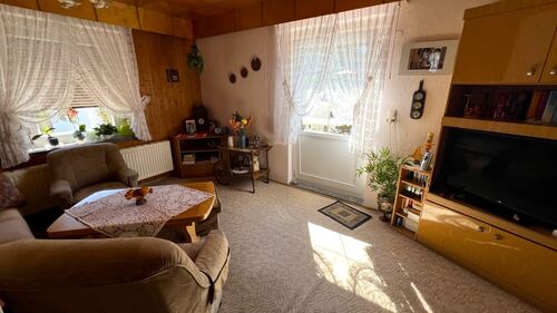 Wohnzimmer - 4 Zimmer Reihenendhaus zum Kaufen in Geringswalde