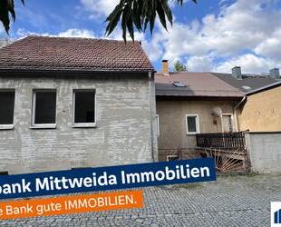 Geräumiges Einfamilienhaus mit Potenzial für Handwerker und Familien - Rochlitz