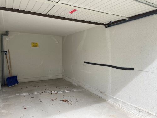 Garage - 