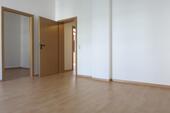 Wohnen mit Blick zur Küche - Etagenwohnung mit 63,51 m² in Chemnitz zur Miete