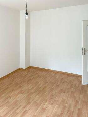 Wohn-/ Schlafzimmer - 1 Zimmer Etagenwohnung zur Miete in Chemnitz