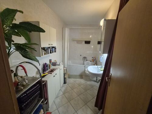 Badezimmer - Etagenwohnung mit 56,97 m&sup2; in Mittweida zum Kaufen