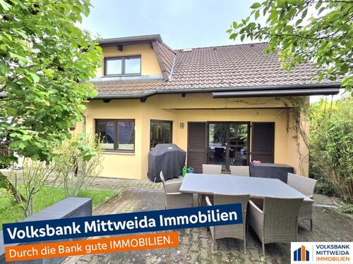 Blick zur Terrasse - Charmantes Eigenheim mit Gartenidylle in Burgstädt-Herrenhaide!