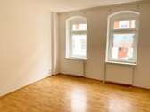 Wohnzimmer - 3 Zimmer Erdgeschoßwohnung zur Miete in Mittweida