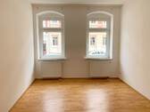 Schlafzimmer - 3 Zimmer Erdgeschoßwohnung in Mittweida