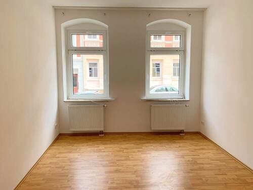 Schlafzimmer - 3 Zimmer Erdgeschoßwohnung in Mittweida