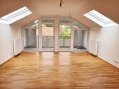 lichtdurchfluteter Wohnbereich - 